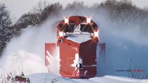 Awesome Powerful Train Plow Through Snow Railway Tracks 2017 Youtube