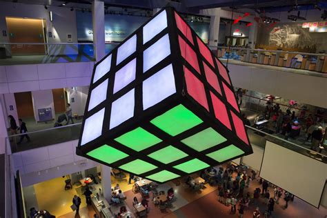 A Cube With A Twist At 40 It Puzzles Anew The New York Times