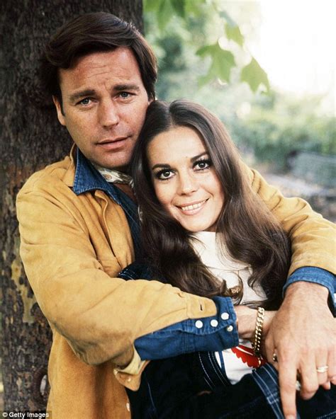 natalie wood s sister reveals she s received death threats to lay off robert wagner daily mail