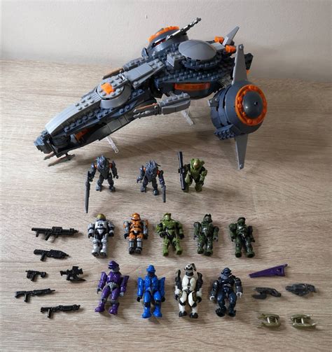 Mega Construx Halo Phaeton Gunship Set With 12 Minifigures Etsy