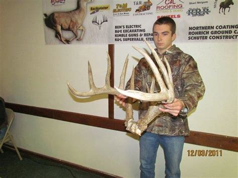 Teenager Takes North Dakota State Record Typical Hunting
