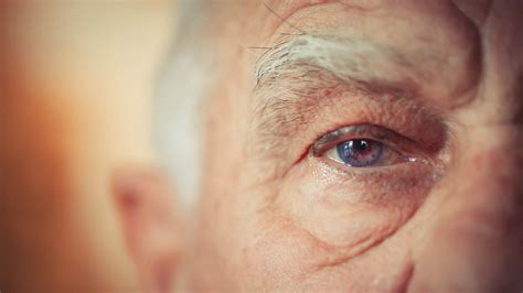 Lifestyle Habits To Protect Your Senses With Age