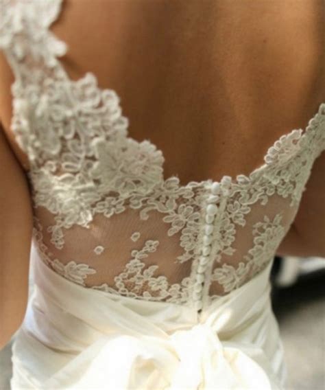 Get Ready To Design Your Own Vintage Lace Wedding Dress