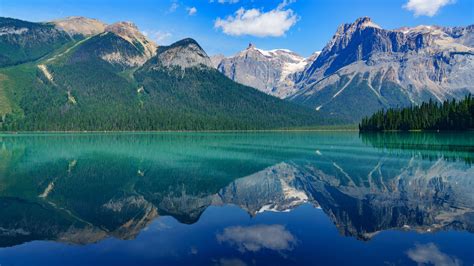 Green Trees Covered Mountain Reflection On Body Of Water 4k Hd Nature