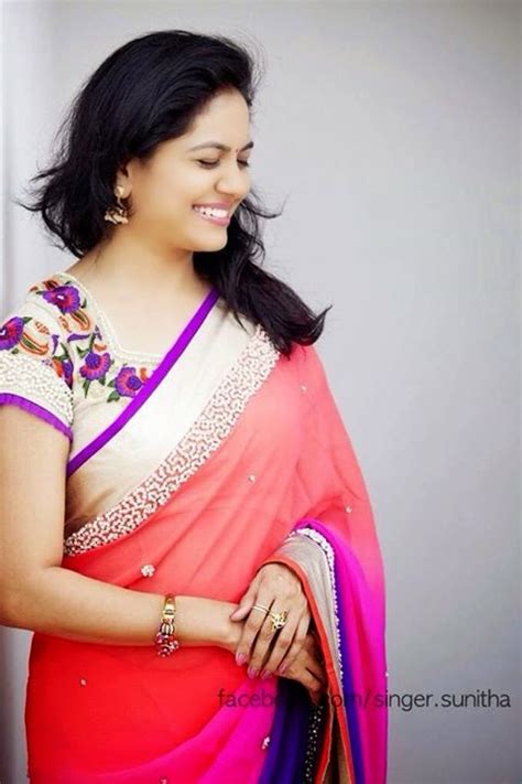 Singer Sunitha Cute N Sexy Pics Indian Stunning Hotties