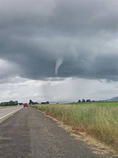 Funnel Clouds Not Rare But Can Turn Into Tornados Local