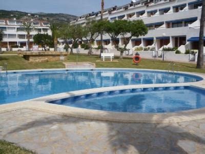 Location front de mer appartement avec piscines, tennis en Espagne