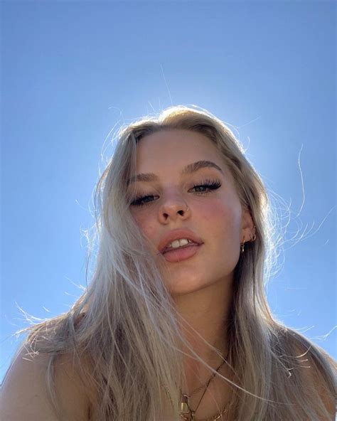 Summer Aesthetic Selfie Blonde Insta Hannaheglinton Em Ideias De