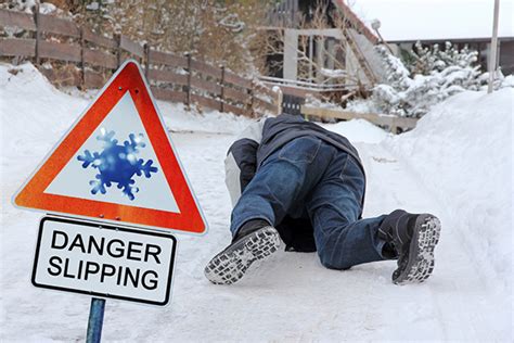 Worker Injuries Spike In Winter Weather Canadian Occupational Safety