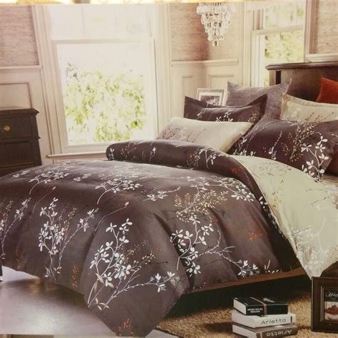 It is protected by a removable duvet cover. Pin by 9feathers on Bedsheets | Green comforter, Home ...