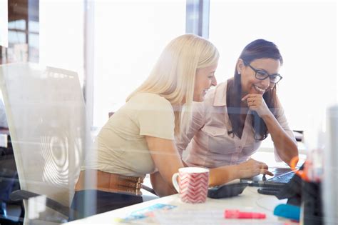 mentoring why it s so important to women and organizations with women leaders by randstad
