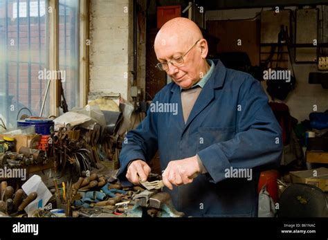 Silversmith Robert Lamb At His Workshop In Sheffield Stock Photo Alamy