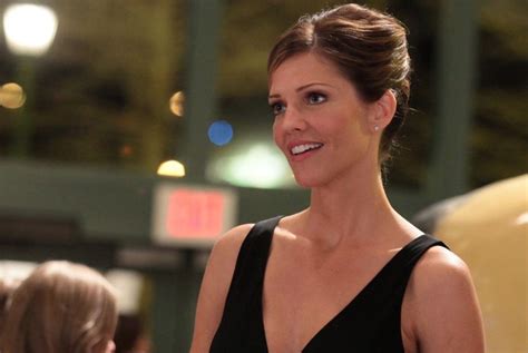 Qanda Actress Tricia Helfer Talks ‘killer Women And ‘battlestar