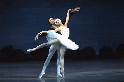 Art And Culture Maven Renowned Mariinsky Ballet Visits Torontos Sony