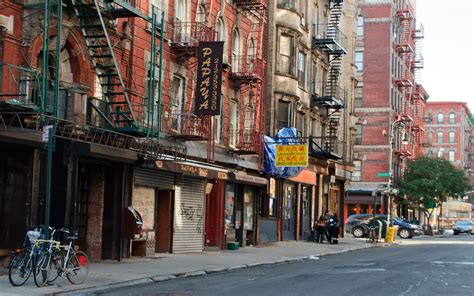 Lower East Side New York Il Quartiere Che Non Dorme Mai Ubiq Ny