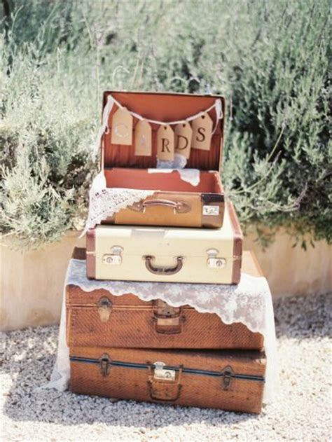 42 Adorable Vintage Suitcases Wedding Ideas Deer Pearl Flowers Part 2