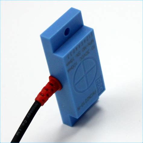 Plastic Detector Sensor Capacitive Proximity Switch Fkcn2210 N Fandc