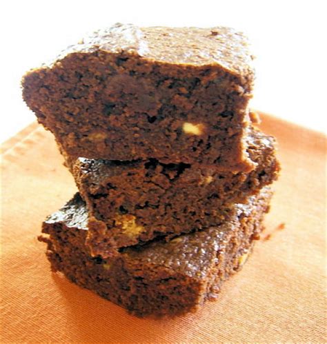 Recette De Brownie Aux Trois Chocolats La Recette Facile