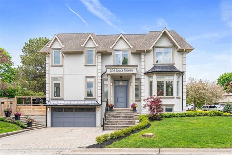 206 Bayview Fairways Drive Markham Zoloca