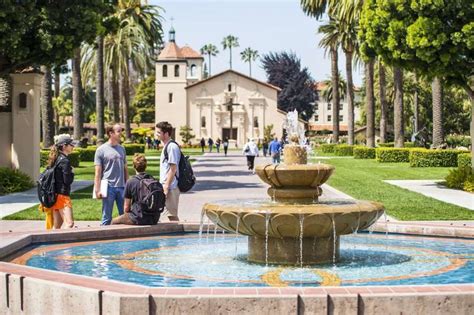 If any city can claim to be the center of silicon valley, it is this town of just over 100,000. Santa Clara University: #144 in MONEY's 2019-20 Best Colleges Ranking