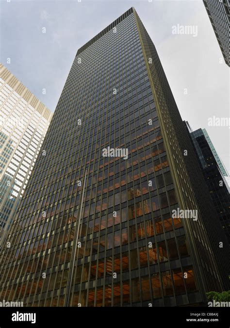 Seagram Building New York Stock Photo Alamy
