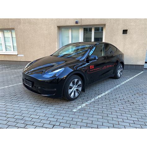 Electric Vehicle Tesla Model Y Long Range Black 19 Gemini Rims Black