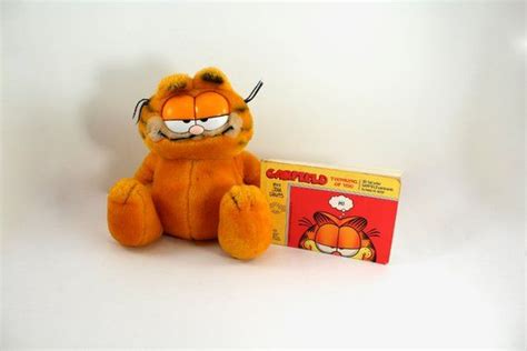 Vintage Garfield Plush Stuffed Animal And Postcards Book Dakin 1970s