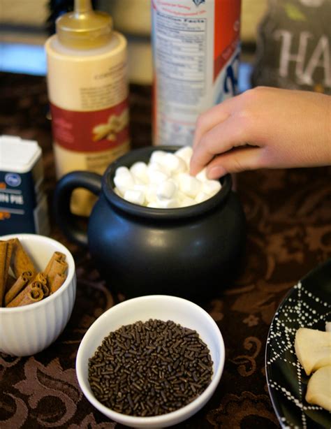 This is a simple and quick build that will perfectly display all the. DIY Hot Cocoa Toppings Bar {with Free Printables!} - {Not ...