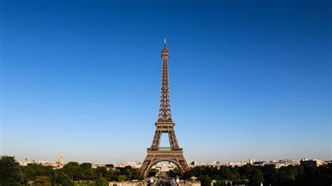 Top 10 Interesting Facts About Eiffel Tower