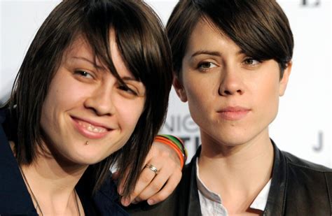 Indie Pop Stars Tegan And Sara Thrilled By First Grammy Award