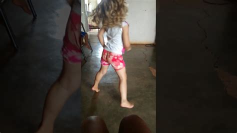 Criança Dançando Youtube