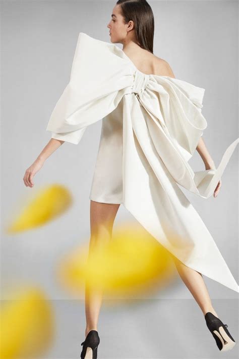 Carolina Herrera Pre Fall 2020 Kollektion Vogue Germany