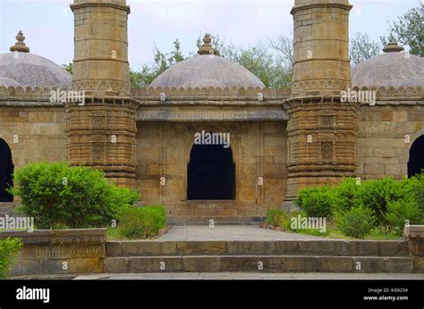 Outer View Of Sahar Ki Masjid Unesco Protected Champaner Pavagadh Archaeological Park