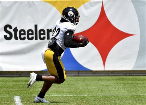 Steelers Najee Harris Preparing For His Pro Debut On Thursday Night