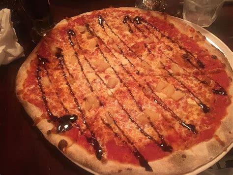 Pizza Picture Of Pazzo Taverna And Pizzeria Stratford Tripadvisor