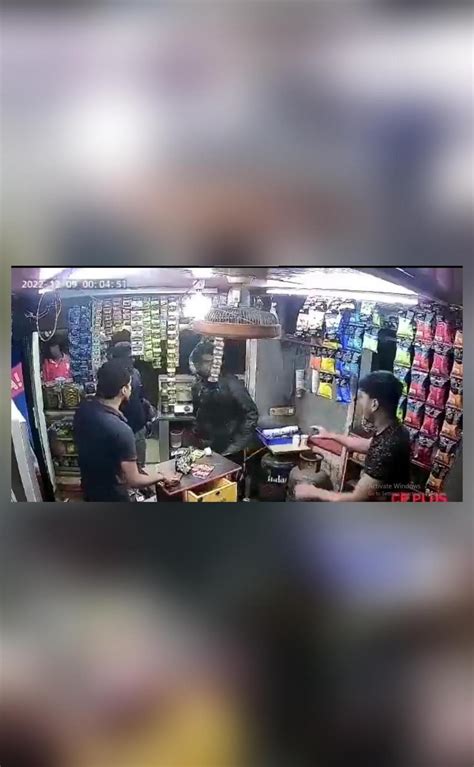 Cctv Footage Shows Men Assaulting Shopkeepers In Bluru 3 Arrested