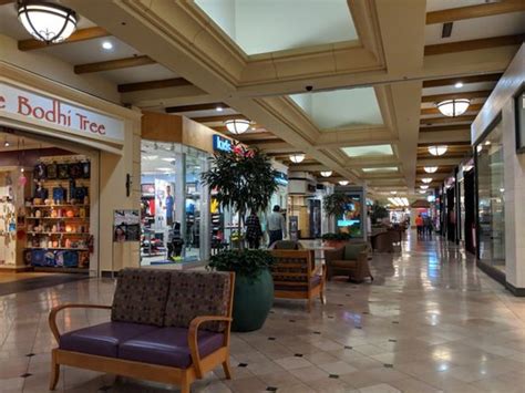 Westshore Plaza 240 Photos And 129 Reviews Shopping Centers 250