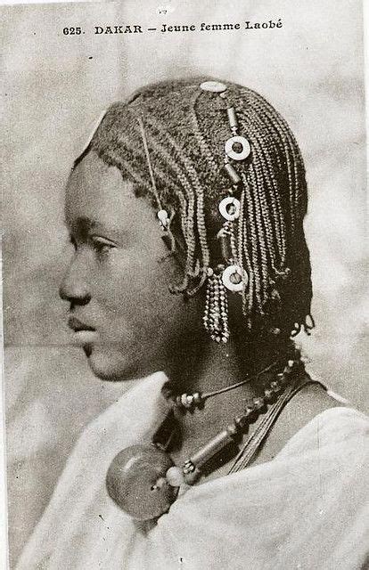 Africa Vintage Postcard Of A Young Laobé Woman Photographed In Dakar
