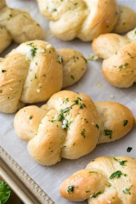 Homemade Garlic Knots Recipe Sugar Spun Run