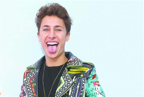Maybe you would like to learn more about one of these? Juanpa Zurita de fiesta con varios youtubers - Diario Basta!