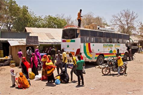 Nairobi Equator Isiolo Samburu Gretes Travels