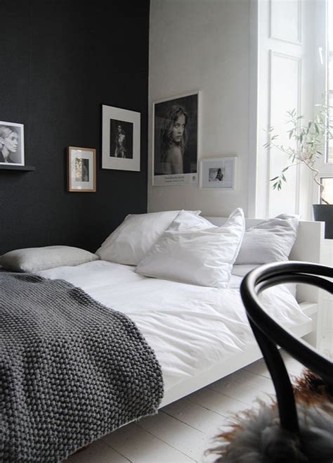 simple black  white bedroom  girls homemydesign