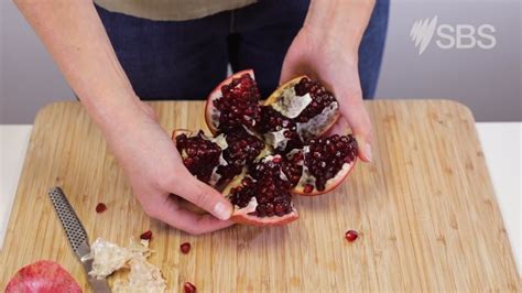 The Easiest Way To Peel Pomegranate Sbs Food