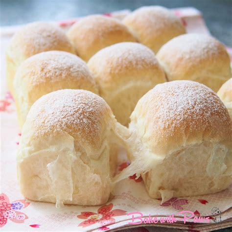 Japanese Soft White Buns Bake With Paws