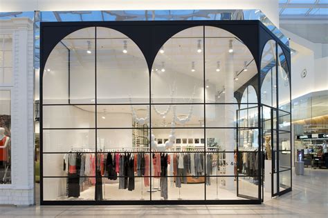 Retail Showroom Exterior Design Ideas