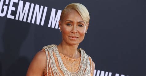Jada Pinkett Smith Debuts Shaved Head ‘willow Made Me Do It