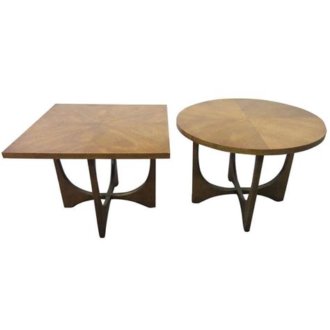 The table is perfect for any home décor as it has a classic finish and a sturdy structure. Pair Broyhill Brasilia Round And Square End Tables Mid ...