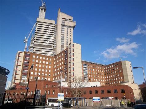 Tallest Hospital In The World Guys Hospital London Sights Guys