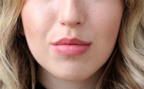 REVIEW MAC Mehr Lipstick LilyLike Blog
