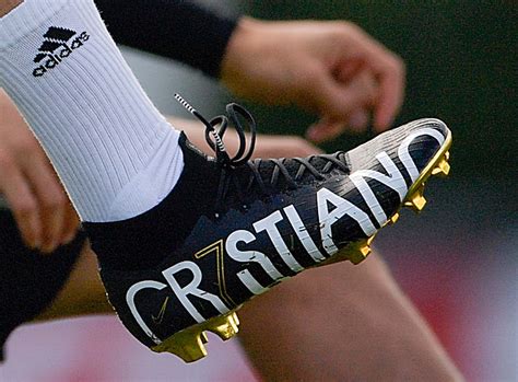Cristiano Ronaldo Shows Off All New Nike Mercurial Superfly Signature